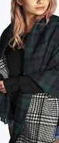 boohoo Tartan Houndstooth Blanket Cape - green azz16635