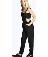 boohoo Tiah Crepe Dungaree Jumpsuit - black azz21704