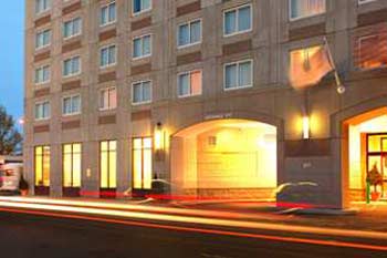 BOSTON Embassy Suites Boston Logan Airport