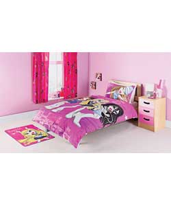 Bratz Musical Starz Duvet Cover and Pillowcase Set
