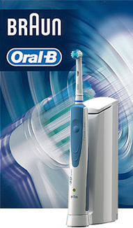 BRAUN Oral-B 3D Excel Family Deluxe Power Toothbrush