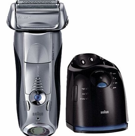 Braun Series 7 790cc-4 Electric Shaver with Cleaning Centre