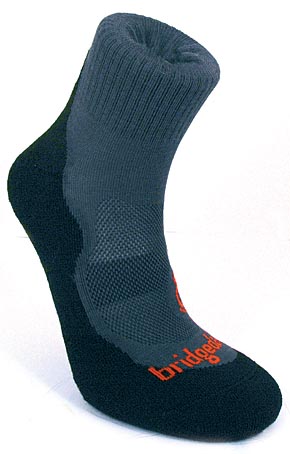 Unisex 1 Pair Bridgedale Ventum Multi-Terrain, Left and Right Asymmetric Sock With Be-Fresh Anti-odo