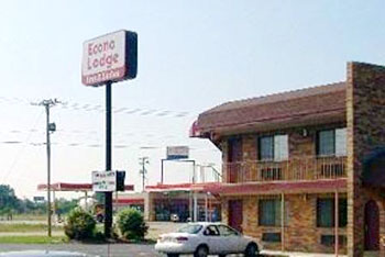 Econo Lodge and Suites