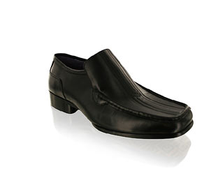 Broadcast Trendy Slip On Shoe With Stitch Detail