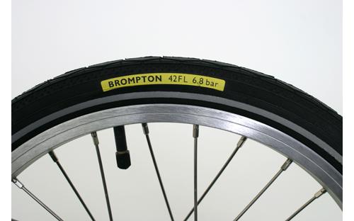 Brompton Reflective Standard Tyre