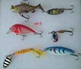 fishing lures / hooks / spoons