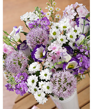 Bunches.co.uk Cottage Garden FCOTT