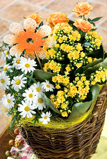 Bunches Summer Basket