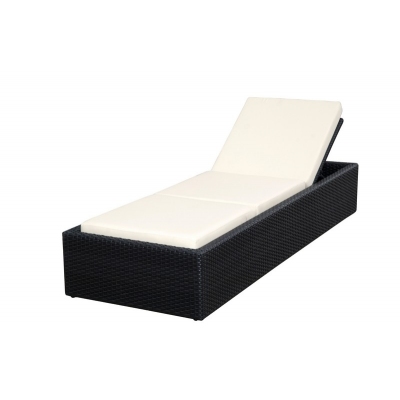 Discount Wicker Furniture Cushions on Wicker Single Lounger Complete With Ivory Cushion Garden Furniture