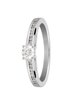 Canadian Ice 9ct Gold 0.33ct 4 Claw Diamond set