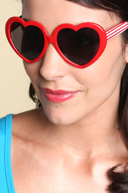 Candy red heart sunglasses