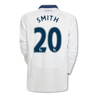 Portsmouth Away Shirt 2009/10 with Smith 20