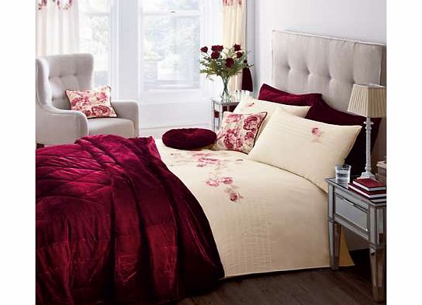 Carmen Red Duvet Cover