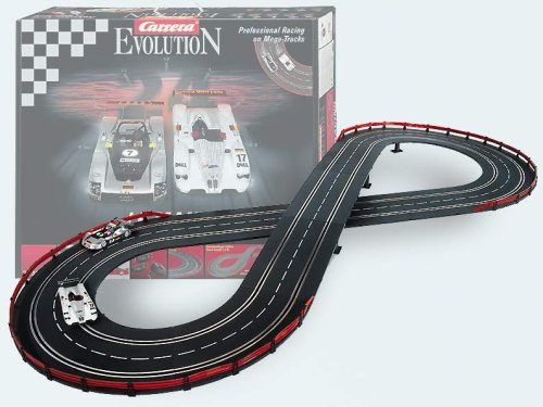 Carrera Evolution Le Mans Set