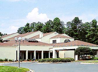 Courtyard by Marriott Raleigh/Cary