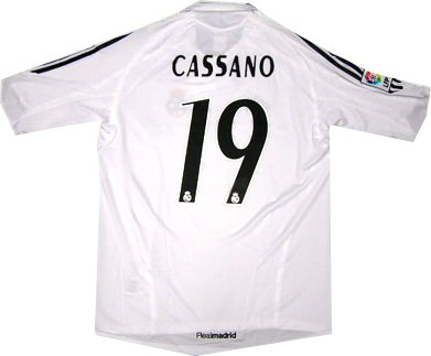 Cassano Adidas Real Madrid home (Cassano 19) 05/06