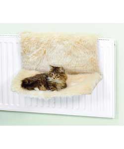CAT Fur Radiator Bed