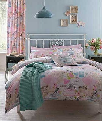 Catherine Lansfield Vintage Collage Duvet Cover