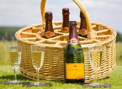 Champagne or Wine Basket With 12 Glasses 1976CXP