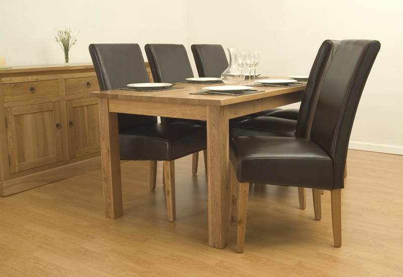 6ft Solid Oak Dining Table and 8
