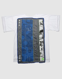 CHICKS ON SPEED TOP WEAR Short sleeve t-shirts UNISEX on YOOX.COM