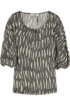 Chloandeacute; Silk printed top