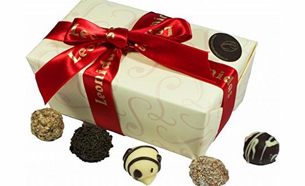 Chocolate-Express . Leonidas Belgian Chocolates. Chocolate Christmas Truffles Gift Box, Leonidas Belgian Chocolates: 16 Luxury Truffles, Dark Orange, Coconut, Pistachio, Irish Coffee, Hand Decorated. (350g)