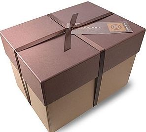 Chocolate Trading Co Large hamper box - Large Christmas empty hamper