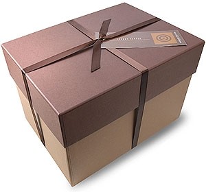 Chocolate Trading Co Large hamper box - Large empty hamper box to fill