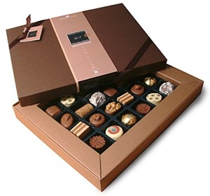 Chocolate Trading Co Superior Selection, milk chocolate gift box - 12