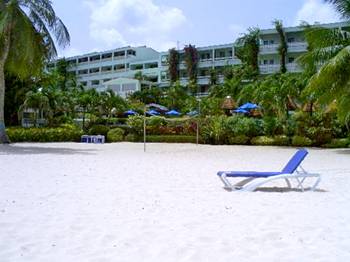 CHRIST CHURCH Coconut Court Beach Hotel