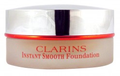 Clarins INSTANT SMOOTH FOUNDATION - 00 IVORY