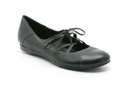 Clarks Frizzy Record Black Leather