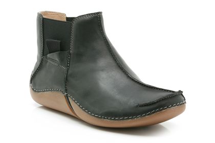 Clarks Mary Belle Black Leather