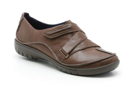 Un Ritz Walnut Leather