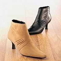 Clarks Womens Ankle Boots