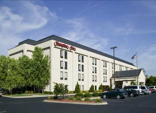 CLARKSVILLE Hampton Inn Clarksville