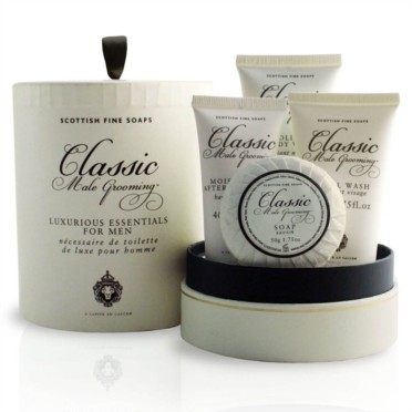 Classic Male Grooming Essentials Gift Set 4893CX