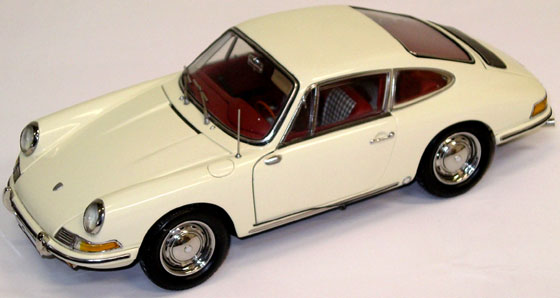 Porsche 911 1964 in Ivory