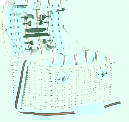 Chest Style 4 Person Wicker Hamper