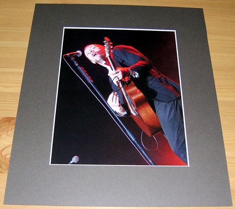 COLDPLAY - CHRIS MARTIN - SIGNED & MOUNTED PHOTO