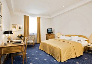 Excelsior Hotel Ernst