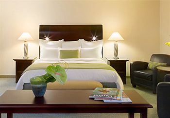 Renaissance Koeln Hotel