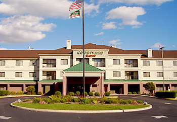 COLUMBUS Courtyard by Marriott Columbus Tipton Lakes