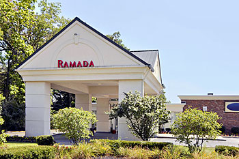 COLUMBUS Ramada Inn East Airport