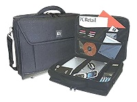 COMPUTER GEAR CASE GEAR 15 Executive wide screen carry case in Nylon and Koskin