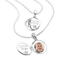Diamond and silver twinkle star locket in musical box