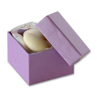 Confetti pearlised lilac favour boxes