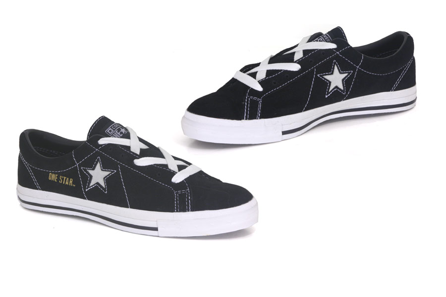 Converse - One Star - Black / White